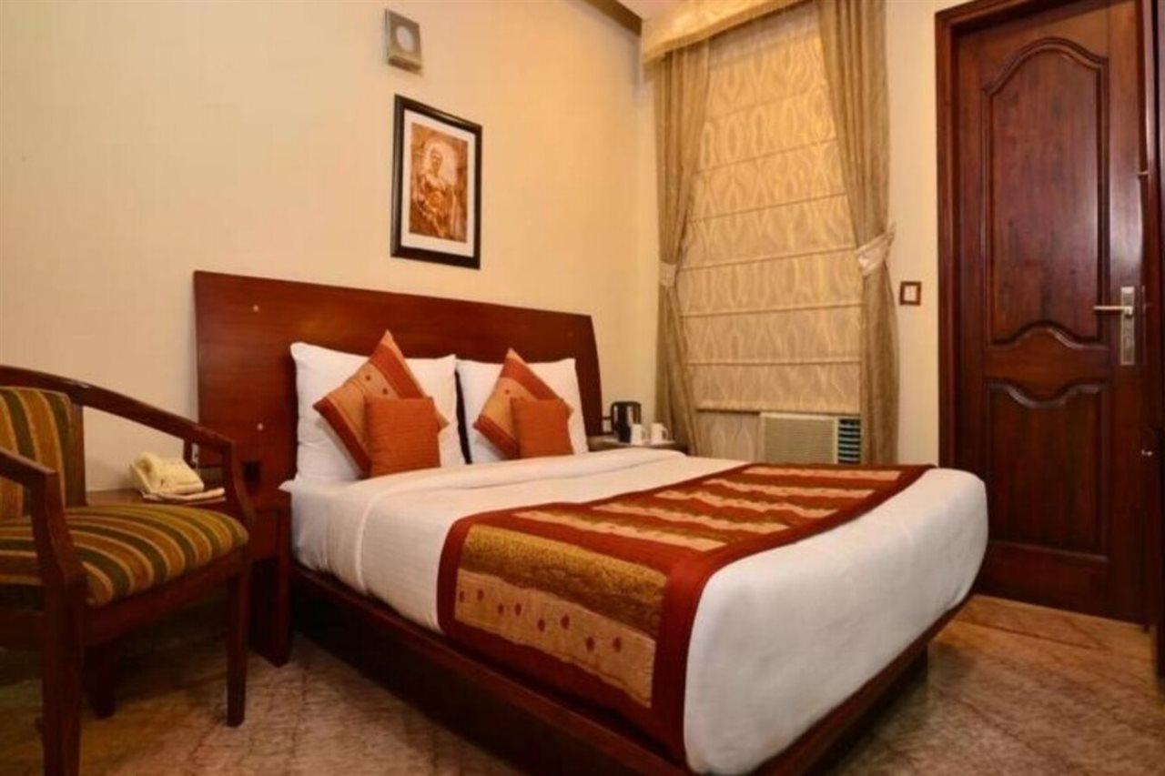 Hotel Suncity Делі Екстер'єр фото