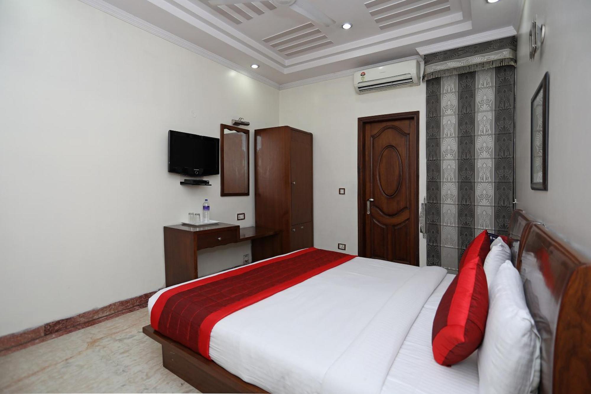 Hotel Suncity Делі Екстер'єр фото