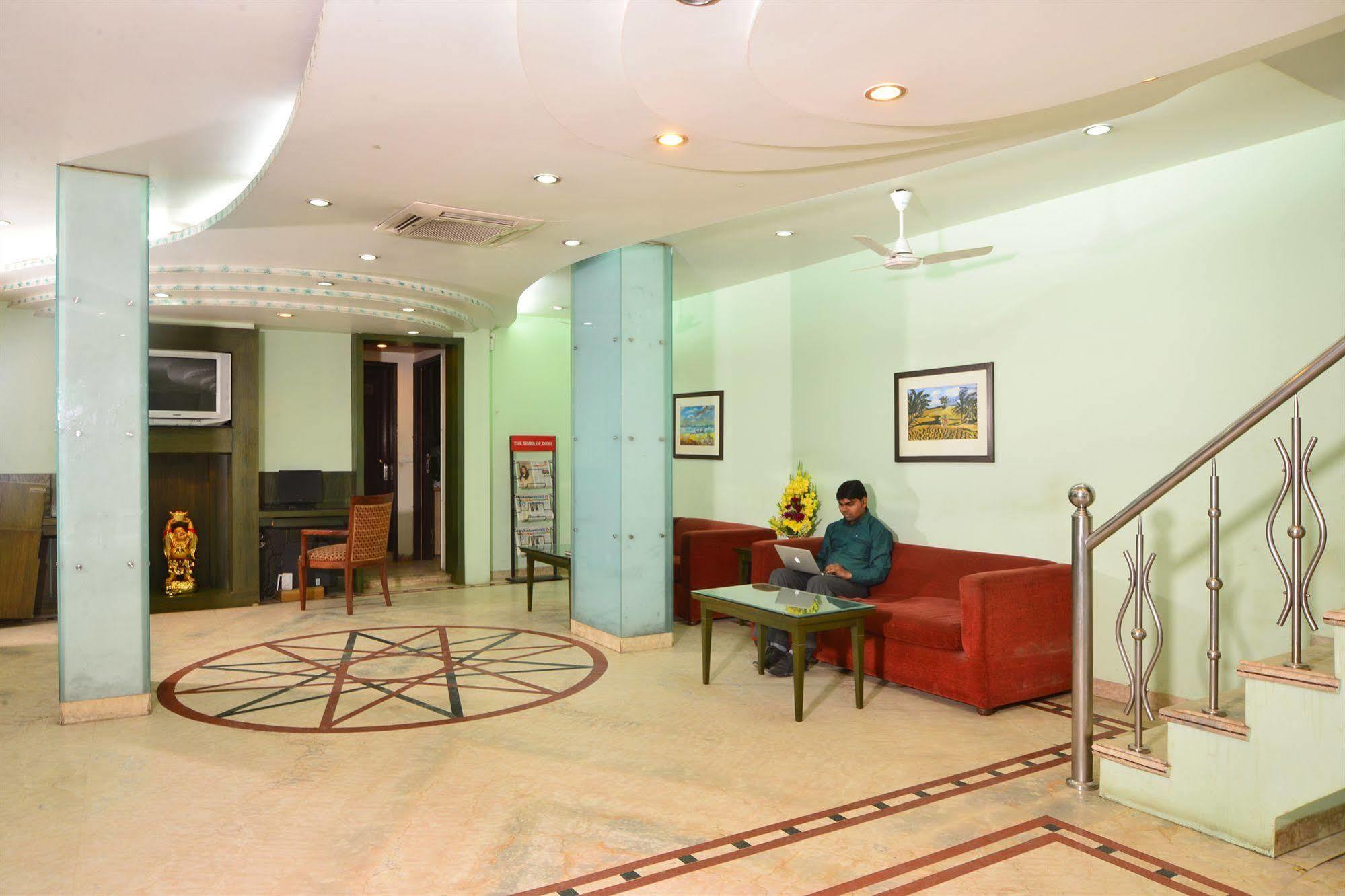 Hotel Suncity Делі Екстер'єр фото